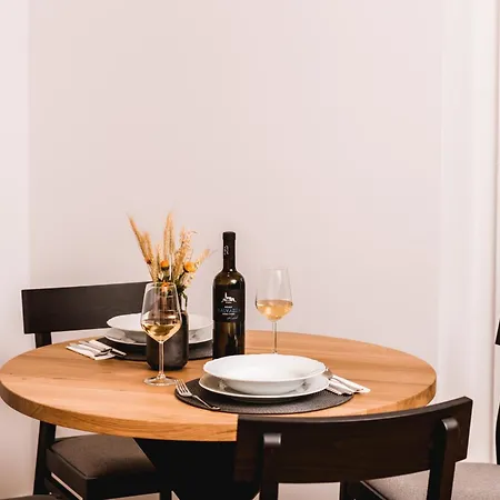 Vina Kobal, Kobal Family Estate Lejlighed Štanjel