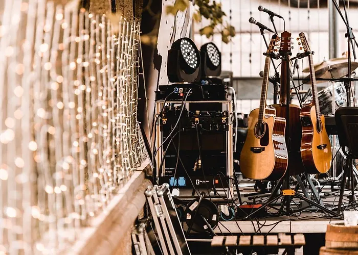 Vina Kobal, Kobal Family Estate アパート *