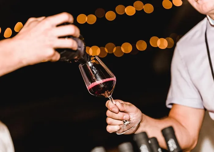 Vina Kobal, Kobal Family Estate アパート *