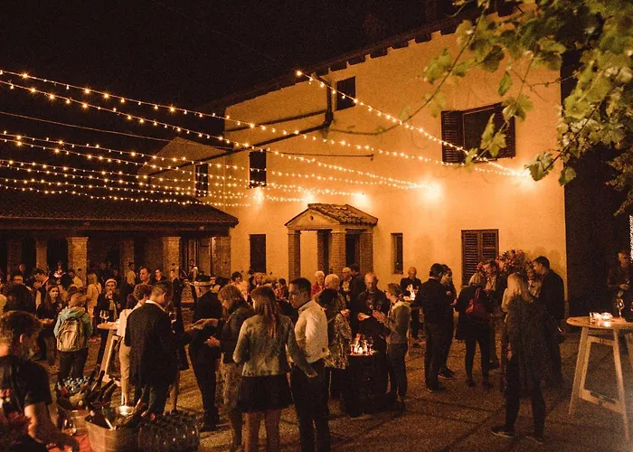 Vina Kobal, Kobal Family Estate アパート