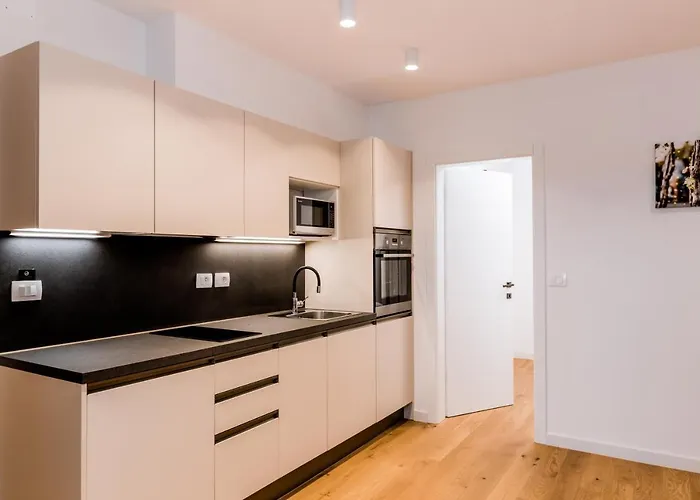 Vina Kobal, Kobal Family Estate