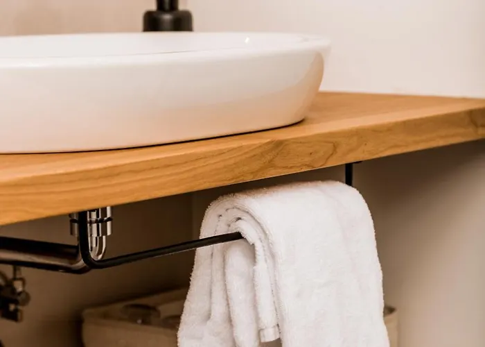 Vina Kobal, Kobal Family Estate アパート Štanjel